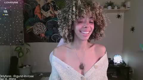 Kylie online show from December 2024 05:11:01 PM