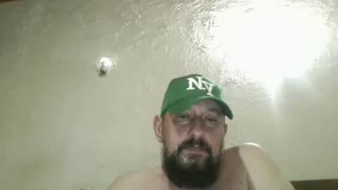 gustavo1350 online show from October 2025 02:19:01 AM