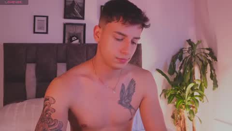 Snapshot of guy_twinks chatting on June 2026 07:56:02 AM Gabriel online show from June 2026 07:56:02 AM