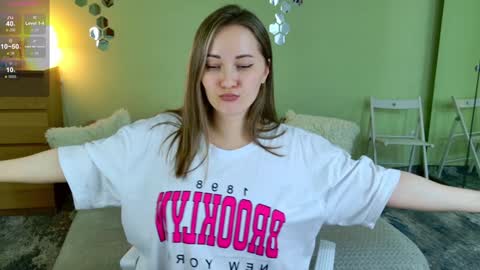 Snapshot of gwen_lady chatting on January 2025 04:01:01 PM Sweety Kitty online show from January 2025 04:01:01 PM