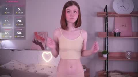 Snapshot of gwendatortoriello chatting on May 2026 11:06:01 AM Hello everyone Im May online show from May 2026 11:06:01 AM