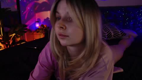 gwenhilton online show from January 2025 08:27:02 AM