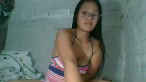 Snapshot of gwenn24 chatting on February 2026 09:19:02 AM gwenn24 online show from February 2026 09:19:02 AM