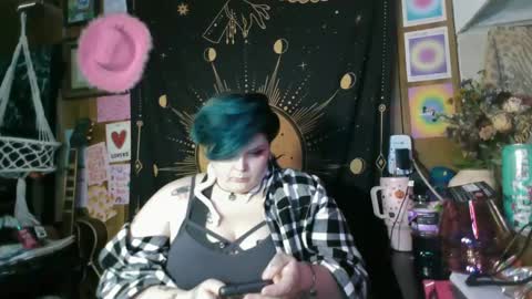 Snapshot of gxddess_fe chatting on September 2025 02:54:02 AM Goddess Fe online show from September 2025 02:54:02 AM
