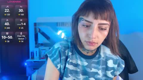 gyal_8_ online show from October 2025 03:10:02 AM