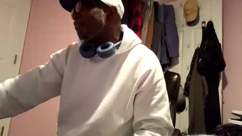 Snapshot of gyesaw1970 chatting on November 2025 07:00:02 AM gyesaw1970 online show from November 2025 07:00:02 AM