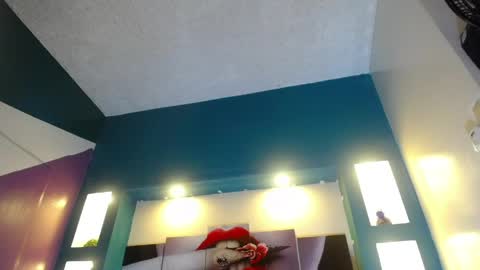 gygy_fox_09 online show from April 2026 09:52:01 PM