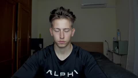 Oliver online show from February 2025 11:26:01 PM