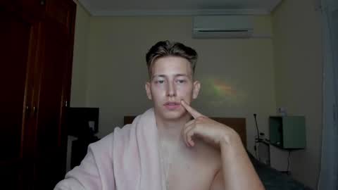 Oliver online show from March 2025 12:50:02 AM