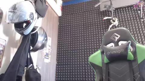 Snapshot of gymbro42 chatting on May 2026 03:07:01 PM Gymbro42 online show from May 2026 03:07:01 PM