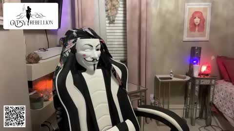 Snapshot of gypsy_rebellion chatting on November 2025 11:21:02 AM Gypsy online show from November 2025 11:21:02 AM