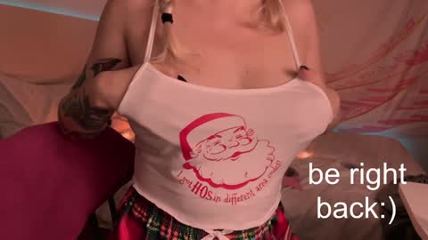 Snapshot of h2h0e chatting on February 2025 03:00:02 AM Lana online show from February 2025 03:00:02 AM