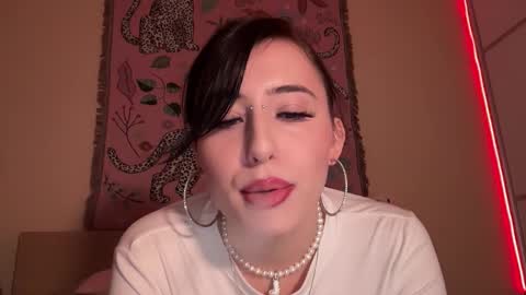 Helga online show from March 2026 05:12:01 PM