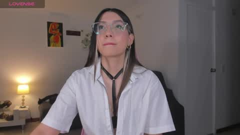 Paulina  online show from March 2025 05:44:02 AM