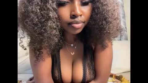 h_o_t_goddess online show from December 2025 04:30:01 AM