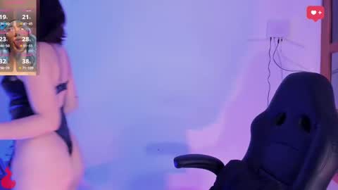 haanna_thompsoon online show from December 2024 04:23:02 AM