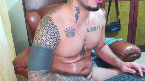 Snapshot of hades_carter chatting on December 2024 04:18:02 AM Hades online show from December 2024 04:18:02 AM