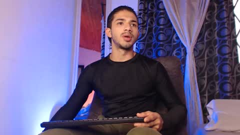 Snapshot of hadez_69 chatting on May 2026 10:48:01 PM HADEZ online show from May 2026 10:48:01 PM