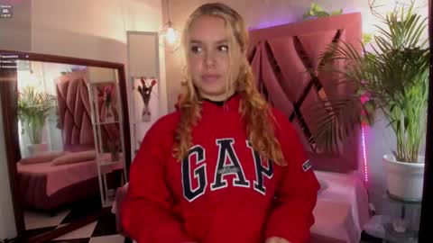 Haely online show from December 2024 02:32:01 PM