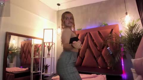 Haely online show from January 2025 11:32:02 AM