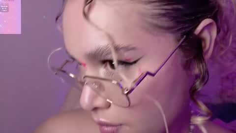 Haely online show from July 2026 01:42:01 AM