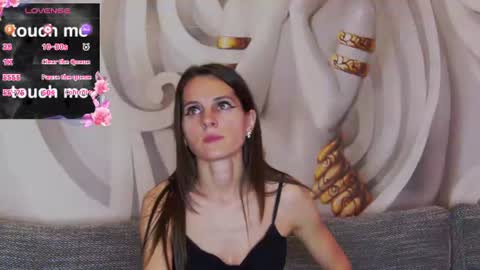 HaileyPeach online show from July 2026 05:04:02 PM