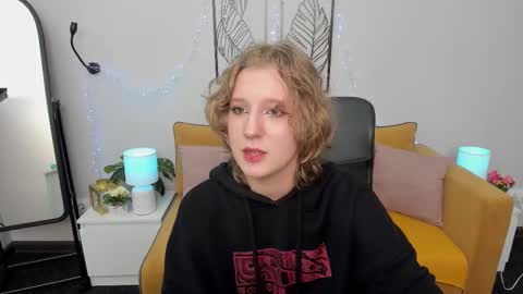 Hailey online show from September 2025 08:49:02 AM