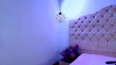 Haileymiler online show from January 2025 12:23:01 AM