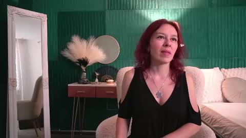 Snapshot of haileymoon85 chatting on July 2026 03:10:02 AM Hailey online show from July 2026 03:10:02 AM