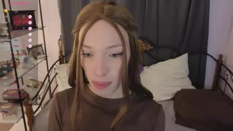 Snapshot of haily_braind chatting on January 2026 10:13:01 PM Lylu online show from January 2026 10:13:01 PM