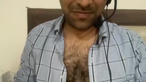 Snapshot of hairy_alpha chatting on July 2026 05:52:01 PM hairy_alpha online show from July 2026 05:52:01 PM