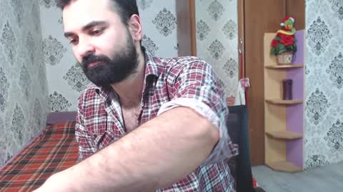 Snapshot of hairy_tyler666 chatting on January 2025 10:40:01 AM Hairy Tyler online show from January 2025 10:40:01 AM