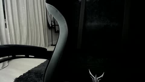 Adam online show from January 2025 05:41:02 AM