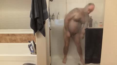 hairydaddreams online show from April 2026 01:09:02 PM