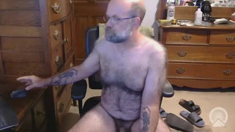 HairyDaddyBear69 online show from September 2025 12:54:01 PM