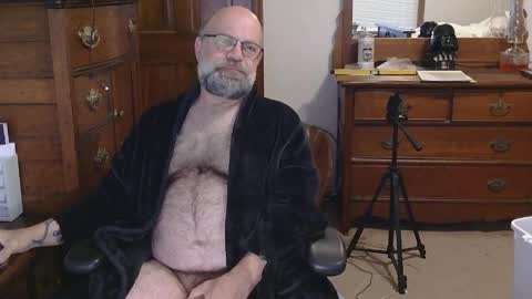 Snapshot of hairydaddybear69 chatting on May 2026 11:40:01 AM HairyDaddyBear69 online show from May 2026 11:40:01 AM
