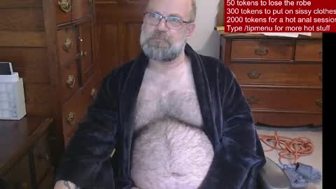 Snapshot of hairydaddybear69 chatting on May 2026 12:10:02 PM HairyDaddyBear69 online show from May 2026 12:10:02 PM
