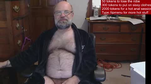 Snapshot of hairydaddybear69 chatting on June 2026 11:45:02 AM HairyDaddyBear69 online show from June 2026 11:45:02 AM
