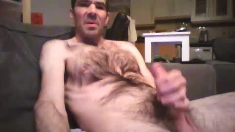 hairydude2015 online show from December 2025 09:54:02 PM