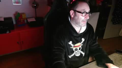 hairyfred73 online show from March 2025 05:35:01 AM