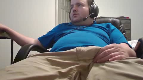 Snapshot of hairymikey chatting on June 2026 03:40:01 AM hairymikey online show from June 2026 03:40:01 AM