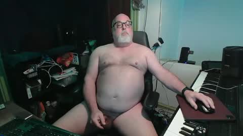 hairynudist1967 online show from January 2025 03:38:01 PM