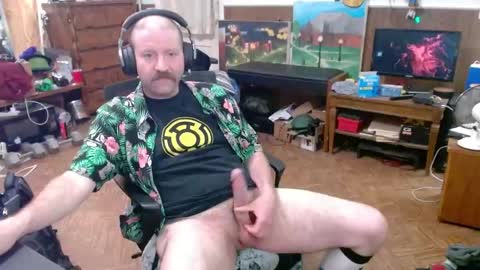 Snapshot of hairyoldperv chatting on June 2026 05:31:02 AM Justin online show from June 2026 05:31:02 AM