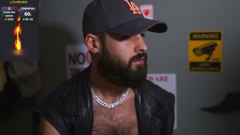 HairyRobXxX online show from November 2025 04:27:01 PM