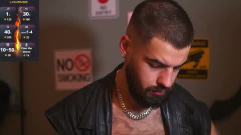 HairyRobXxX online show from December 2025 04:47:02 PM