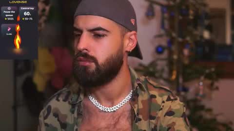 HairyRobXxX online show from December 2025 04:11:01 PM