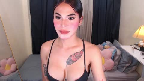 Snapshot of haliya_xsamer chatting on July 2026 08:01:02 AM Selena the real cummer online show from July 2026 08:01:02 AM