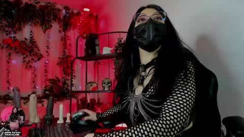 Snapshot of halley_ravenn chatting on May 2026 08:39:01 PM halley_ravenn online show from May 2026 08:39:01 PM