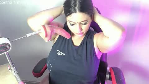 Hally  online show from January 2026 04:18:02 AM