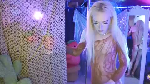 halovalentine online show from March 2025 12:11:01 AM